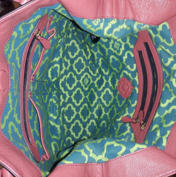 OrYany| Pebble Satchel Leather Handbag - Picture 4 of 8